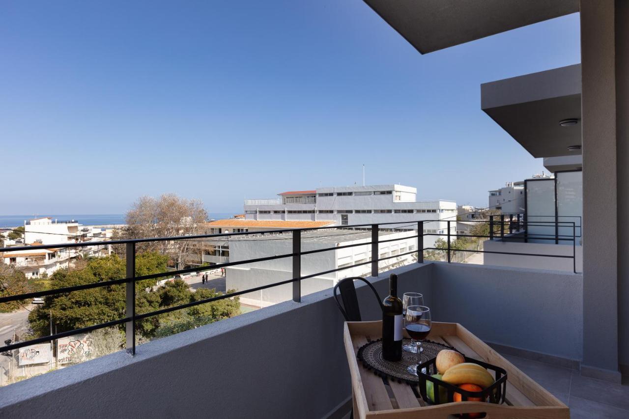 Lines Concept Accommodation Resmo Dış mekan fotoğraf