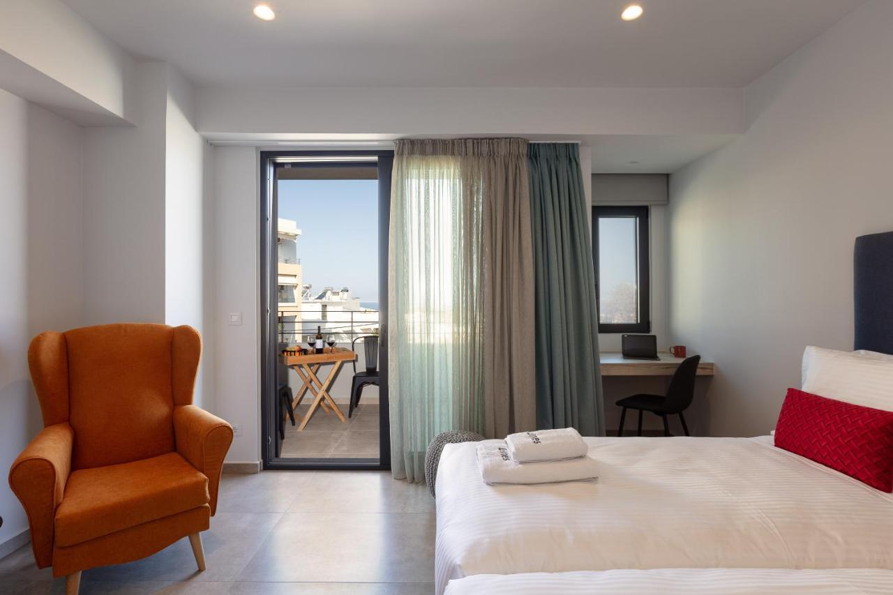 Lines Concept Accommodation Resmo Dış mekan fotoğraf