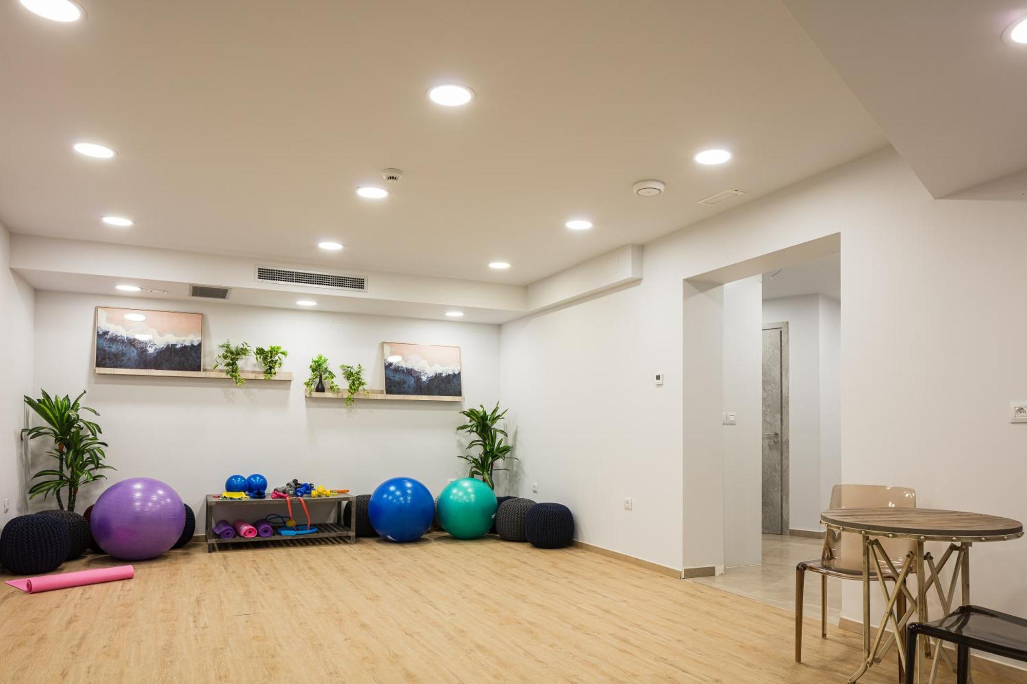 Lines Concept Accommodation Resmo Dış mekan fotoğraf