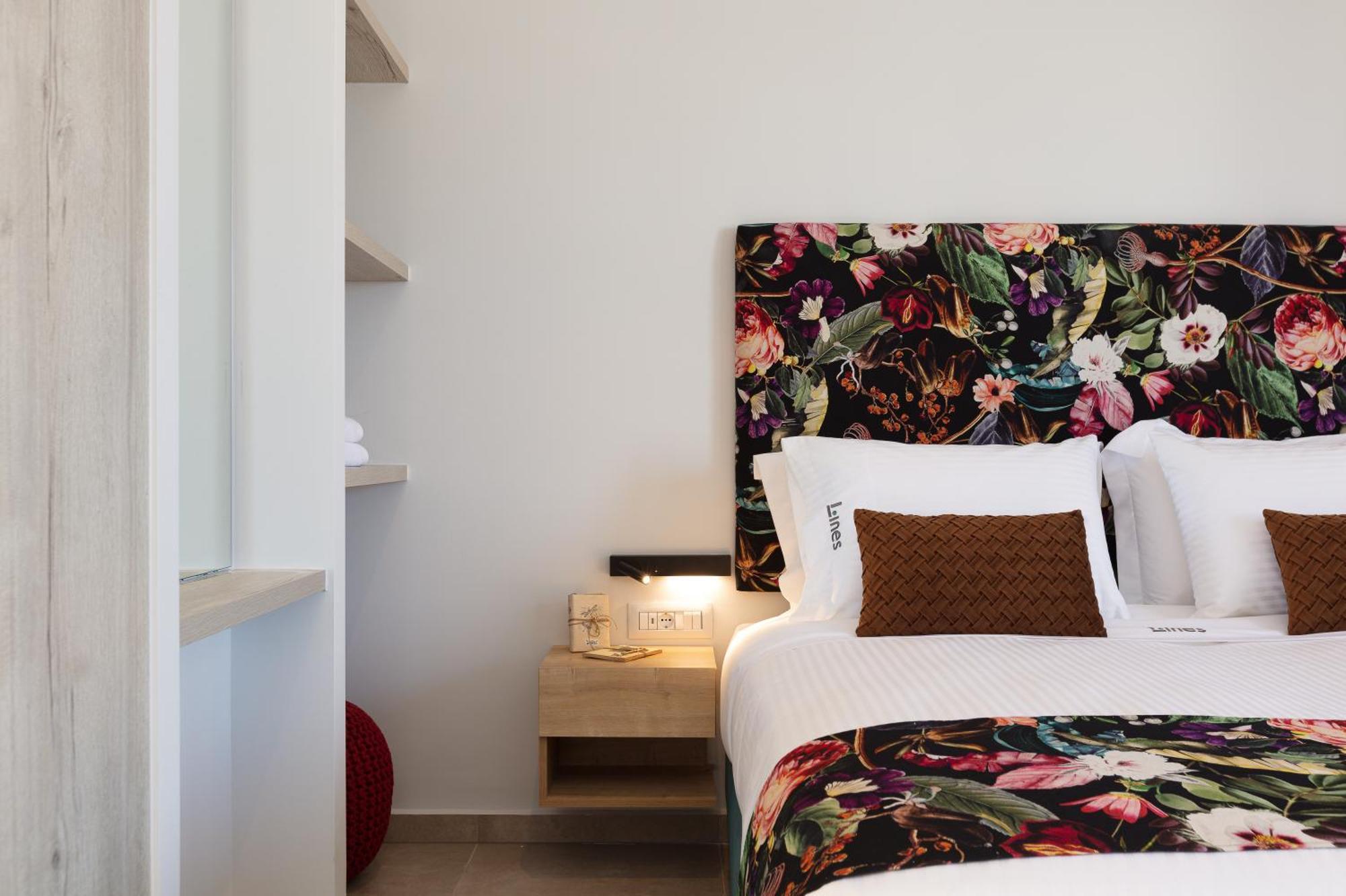 Lines Concept Accommodation Resmo Dış mekan fotoğraf