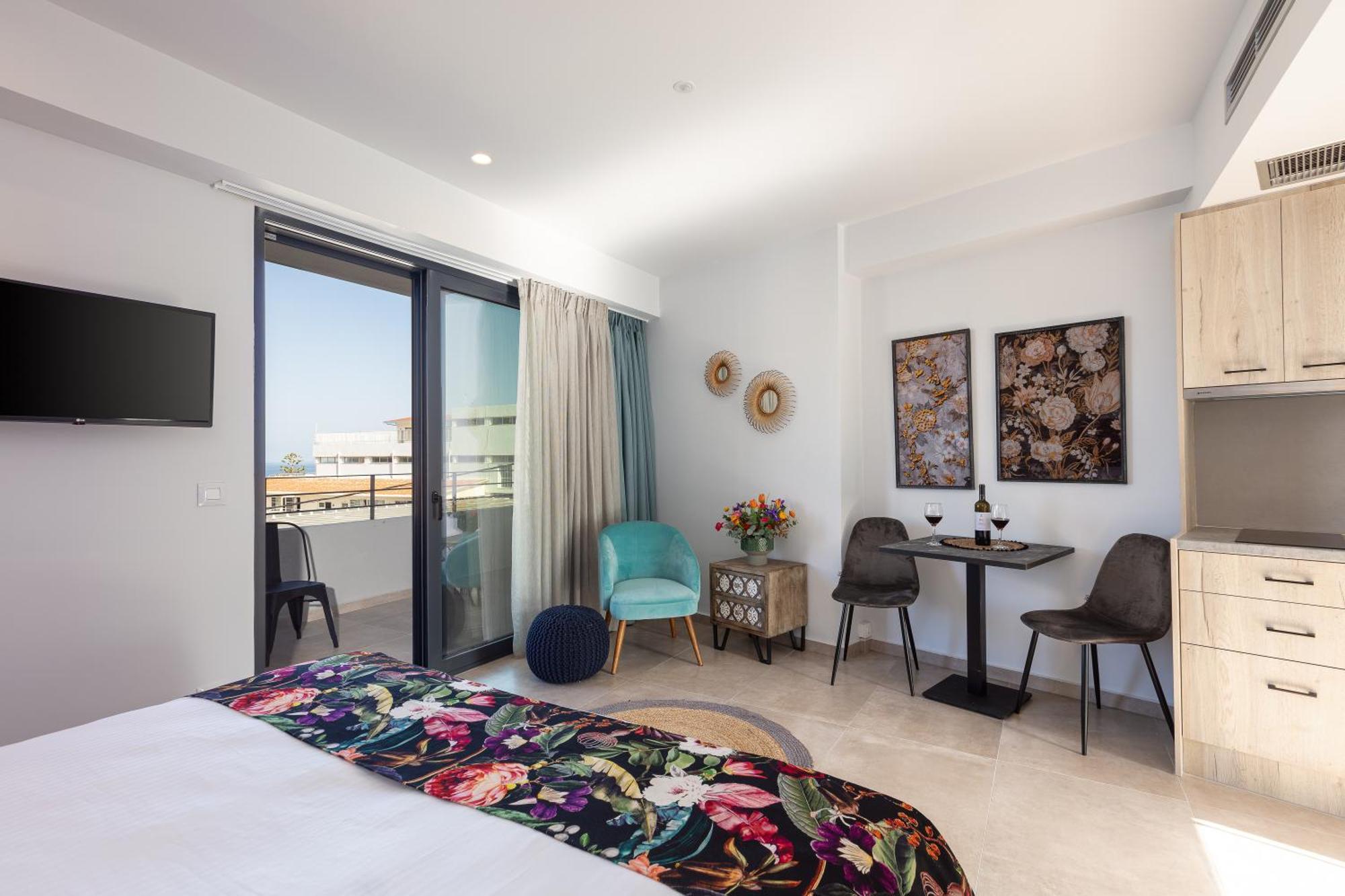 Lines Concept Accommodation Resmo Dış mekan fotoğraf